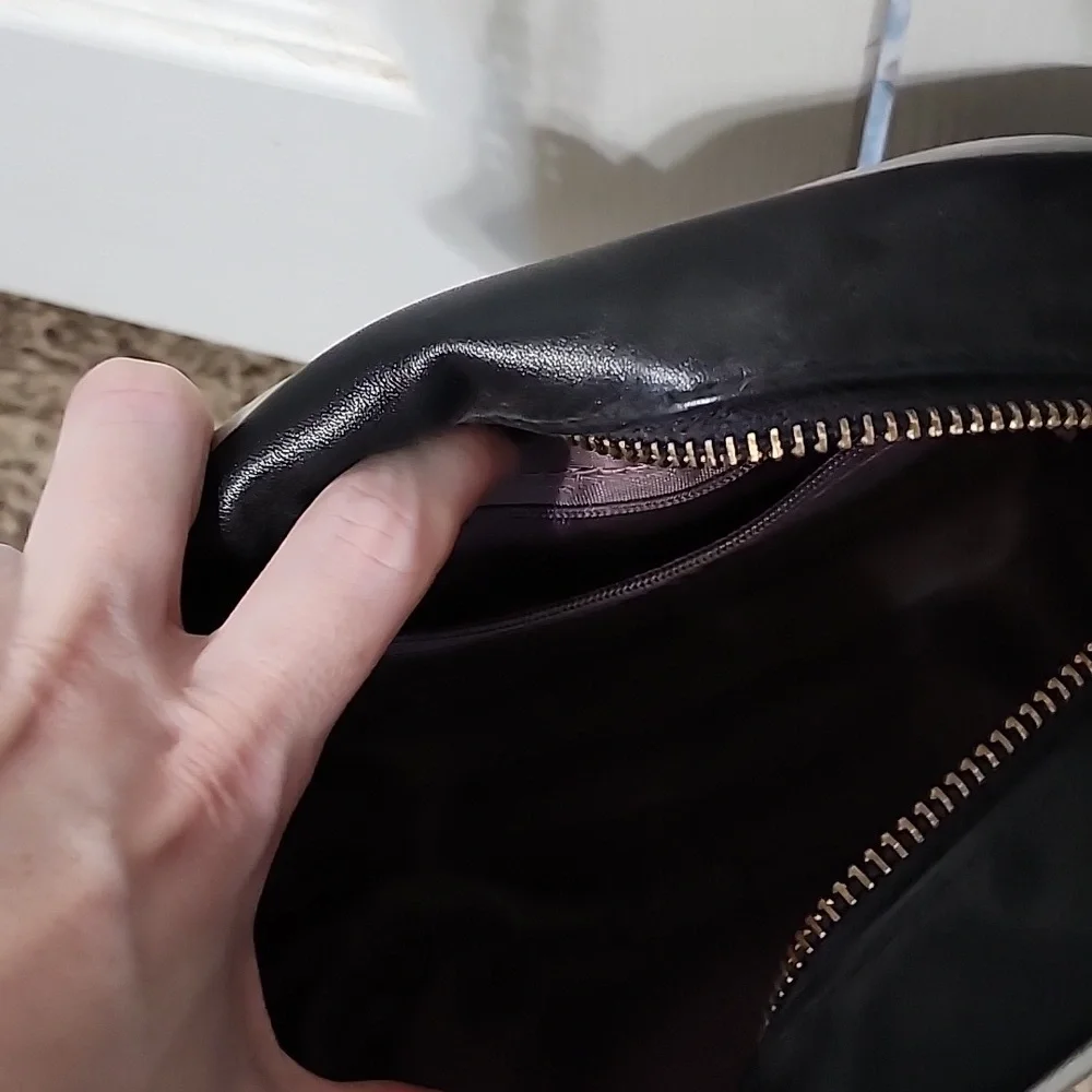 Purse - Picture 3 of 4